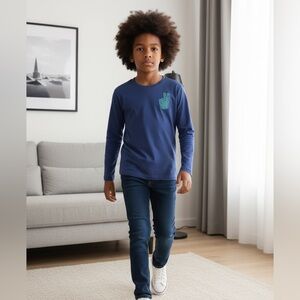 NWT- Kids Navy Long Sleeve Black History Month Tee - Size 6